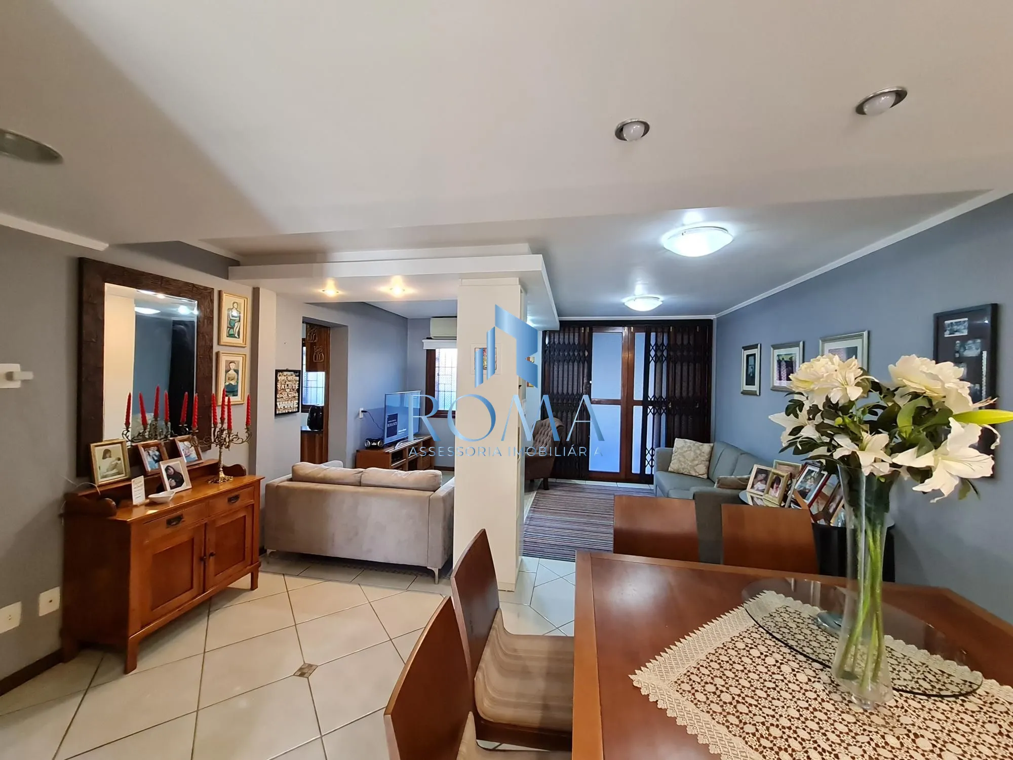 Casa, 4 quartos, 232 m² - Foto 2