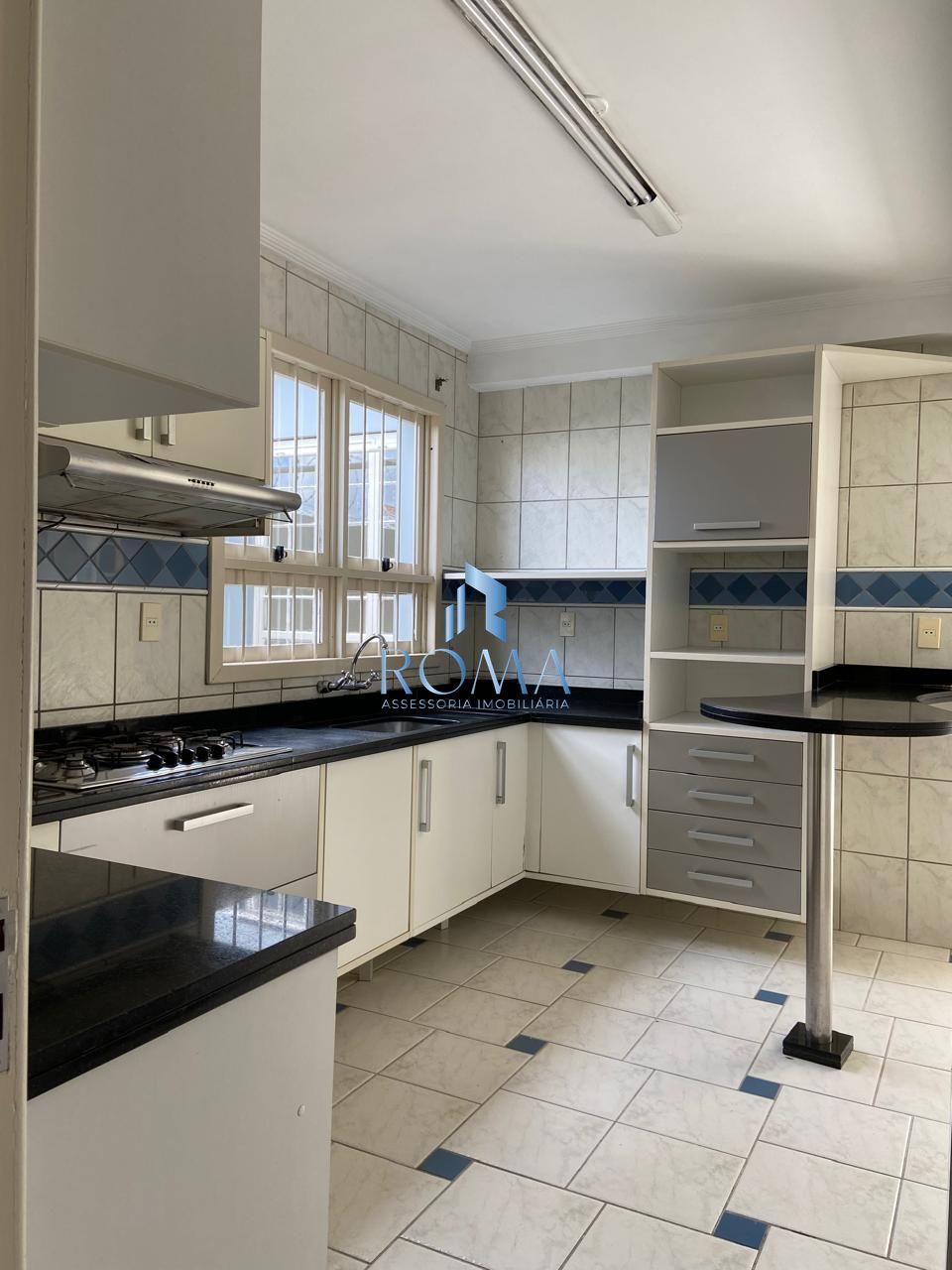 Casa, 4 quartos, 292 m² - Foto 8