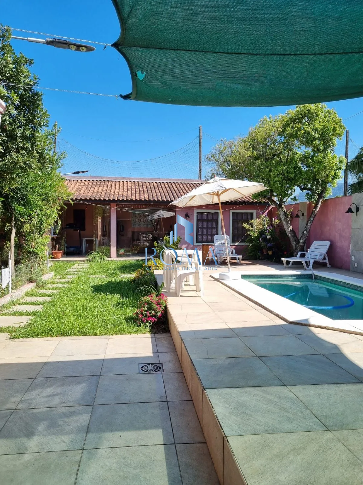 Casa, 3 quartos, 251 m² - Foto 1
