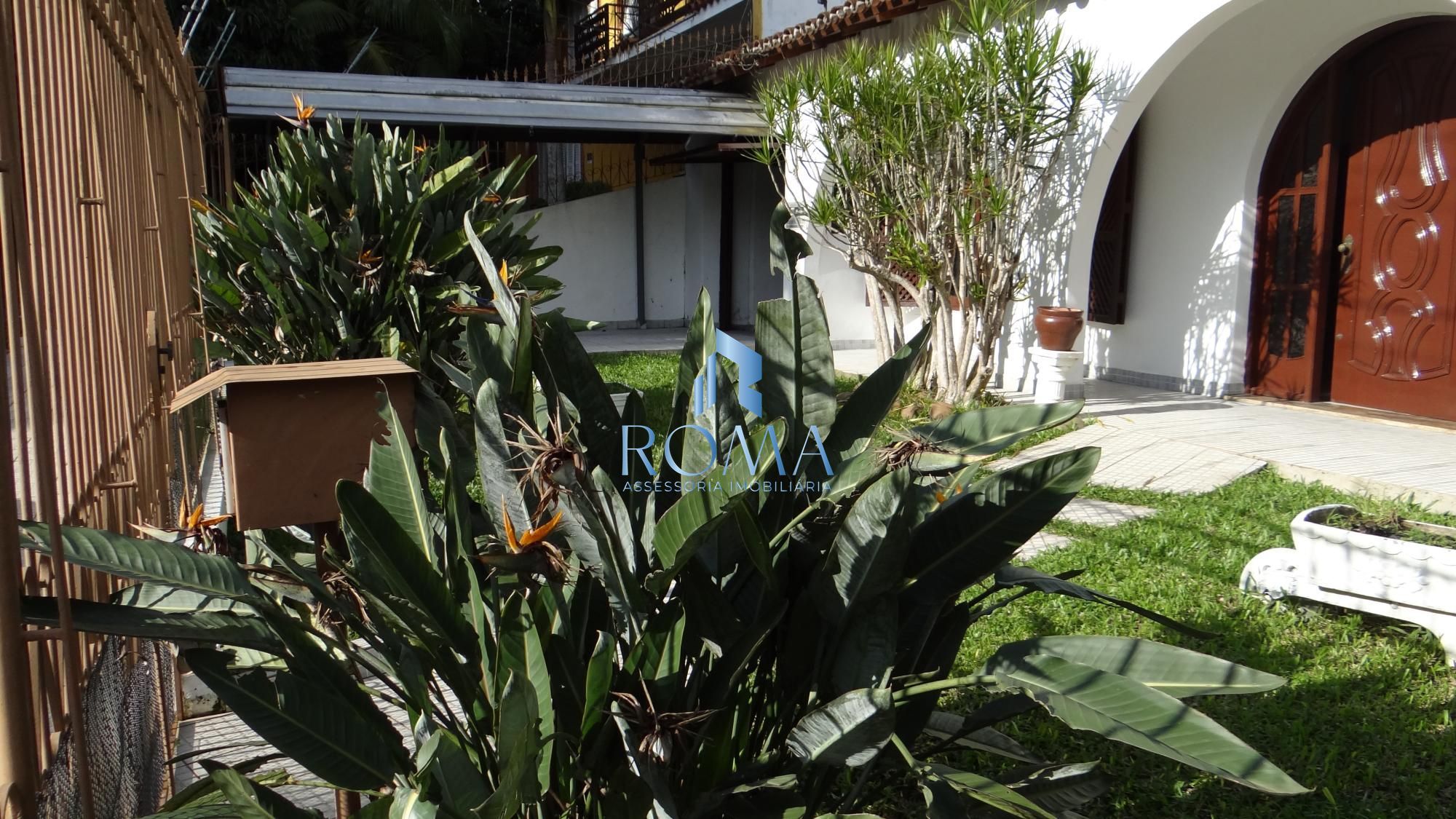 Casa, 4 quartos, 372 m² - Foto 1