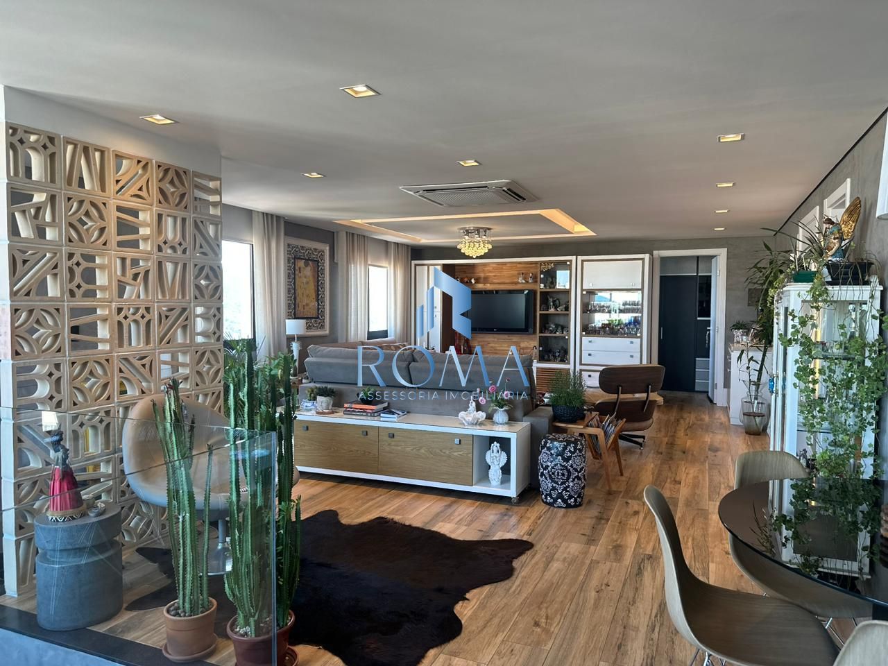 Cobertura, 3 quartos, 210 m² - Foto 1