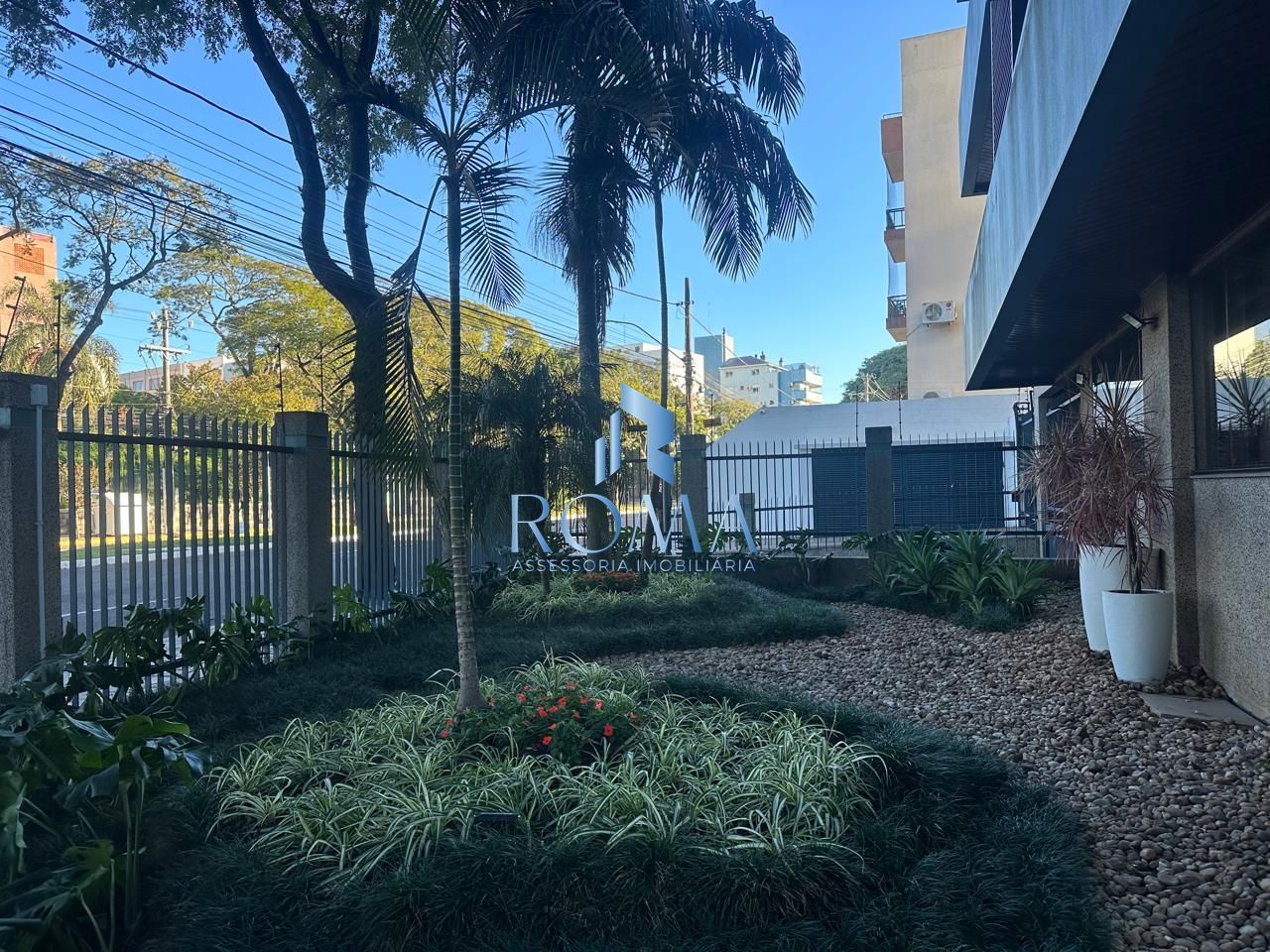 Apartamento, 3 quartos, 241 m² - Foto 2