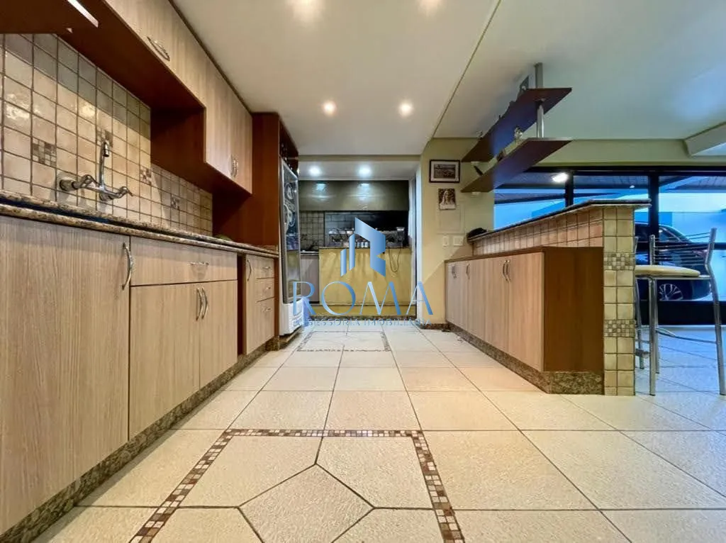 Casa, 6 quartos, 640 m² - Foto 12
