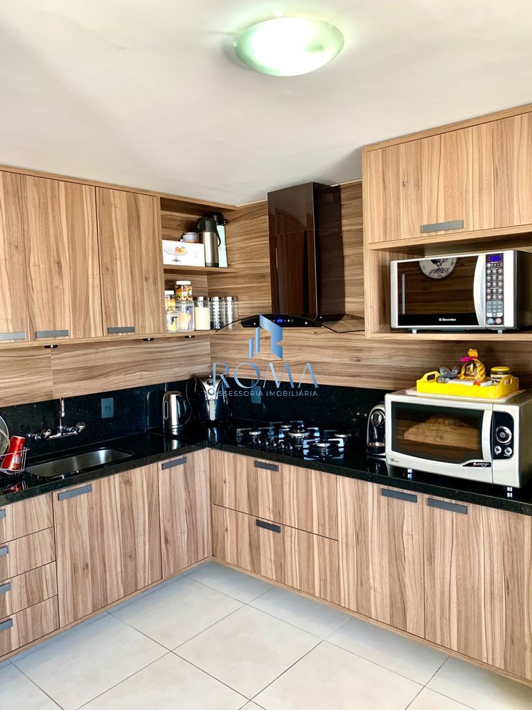 Cobertura, 3 quartos, 226 m² - Foto 4