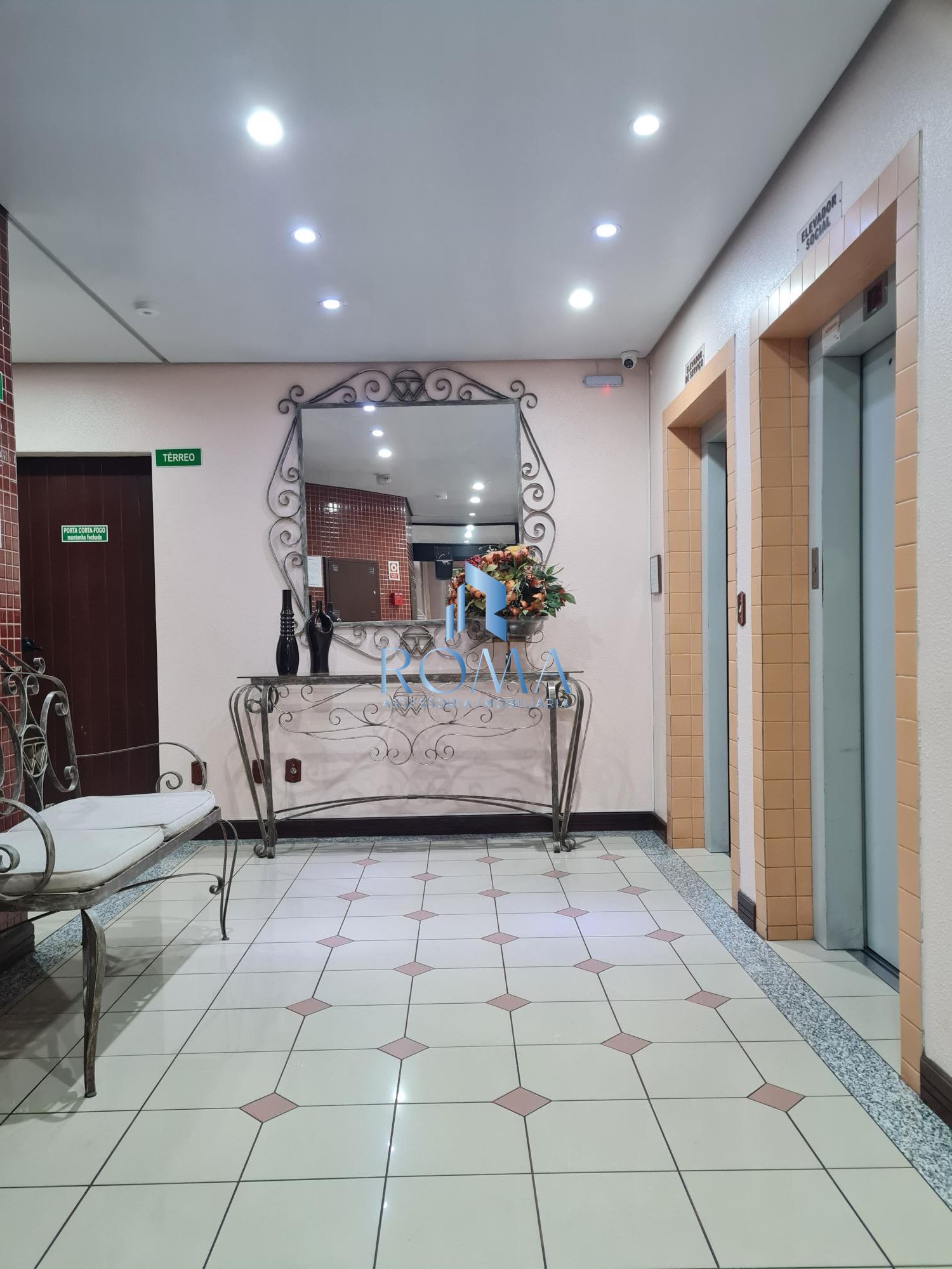 Apartamento, 3 quartos, 139 m² - Foto 2