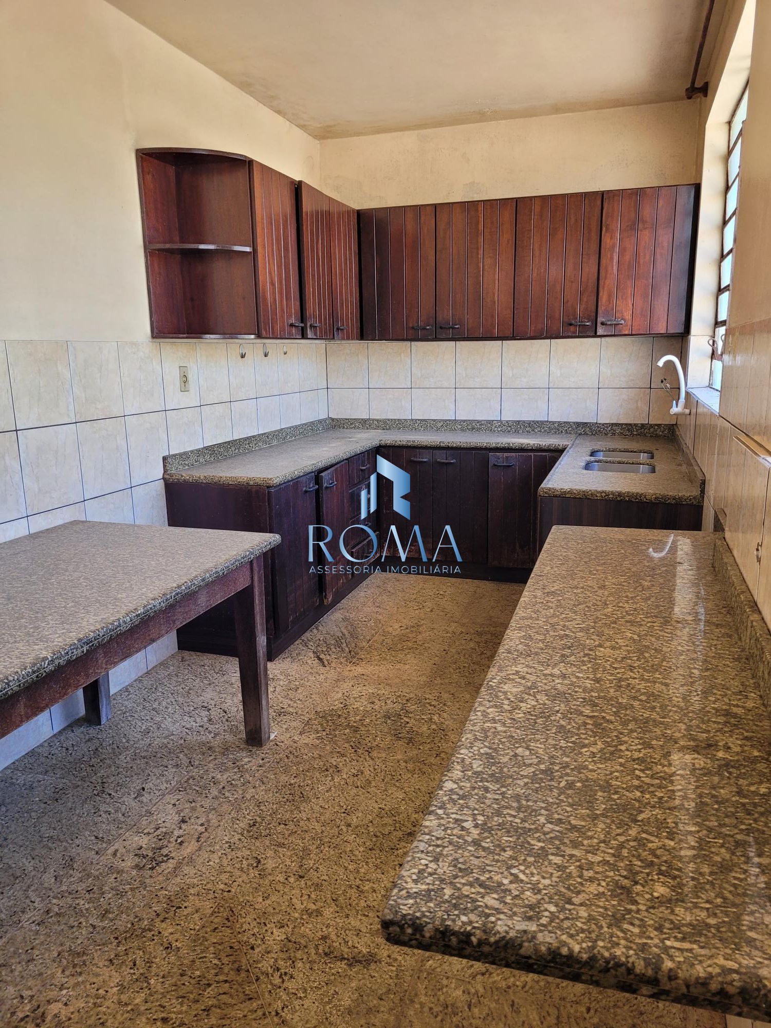 Casa, 4 quartos, 270 m² - Foto 17