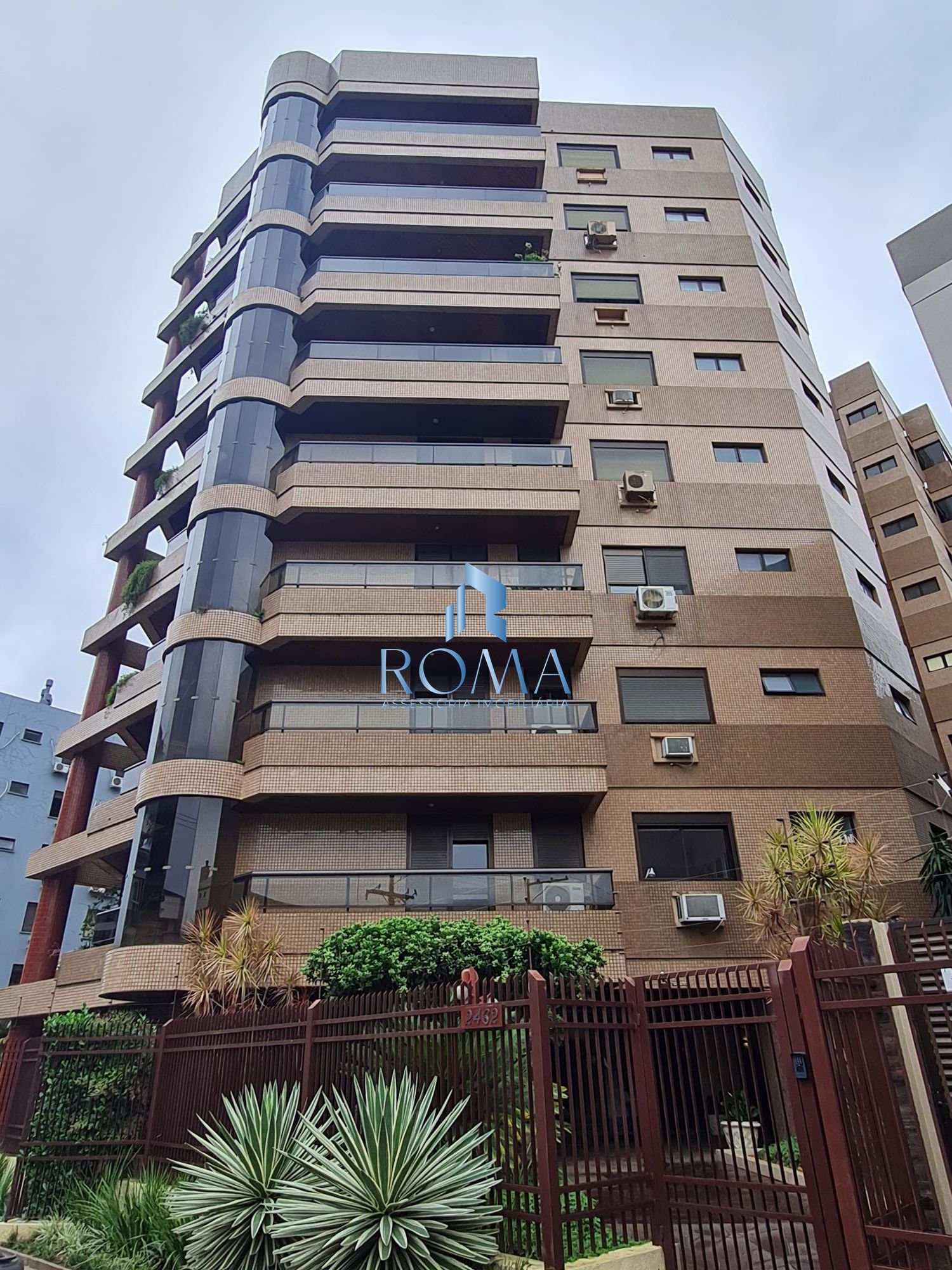 Apartamento, 3 quartos, 290 m² - Foto 1