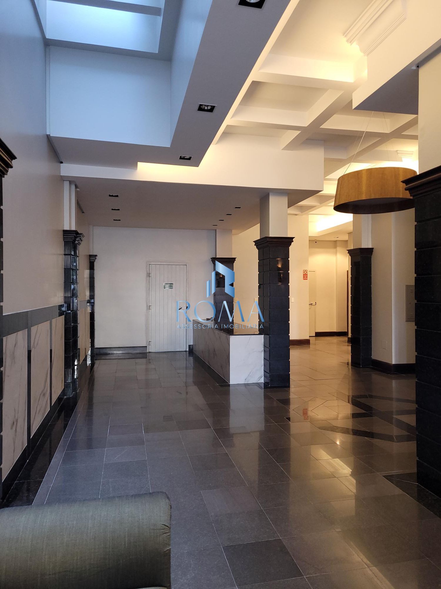 Apartamento, 3 quartos, 252 m² - Foto 2