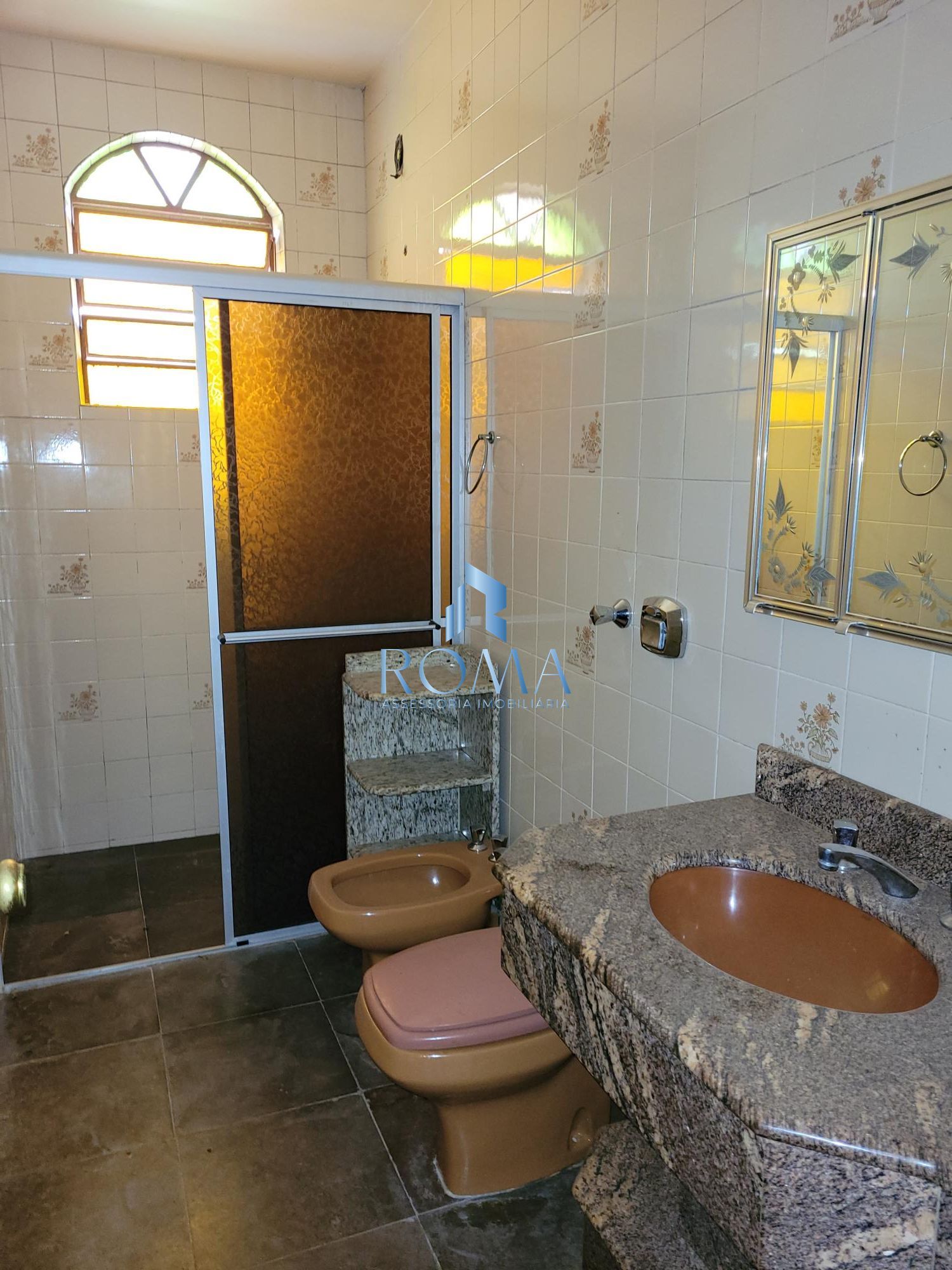 Casa, 4 quartos, 270 m² - Foto 9