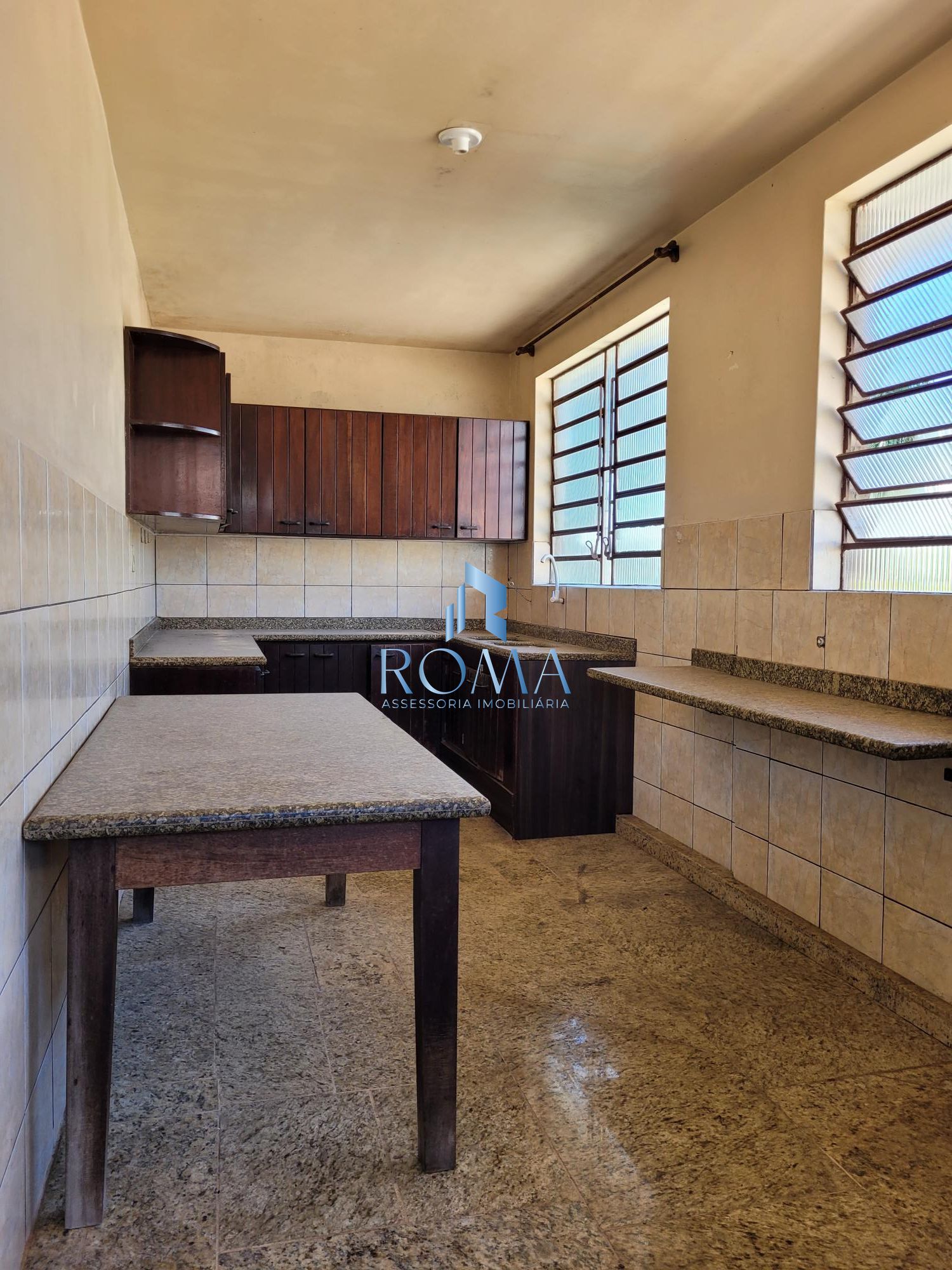 Casa, 4 quartos, 270 m² - Foto 16