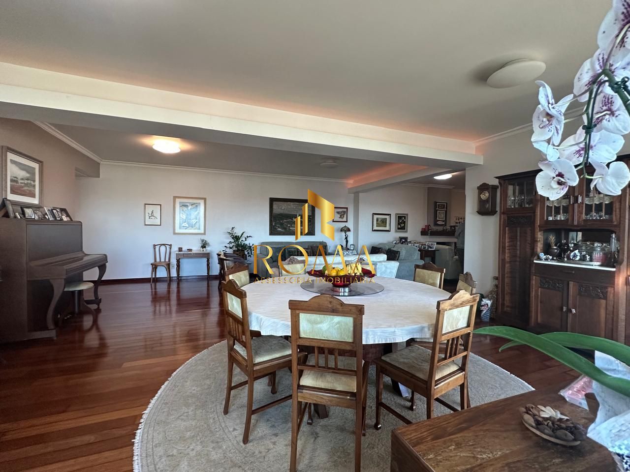 Apartamento, 3 quartos, 241 m² - Foto 10