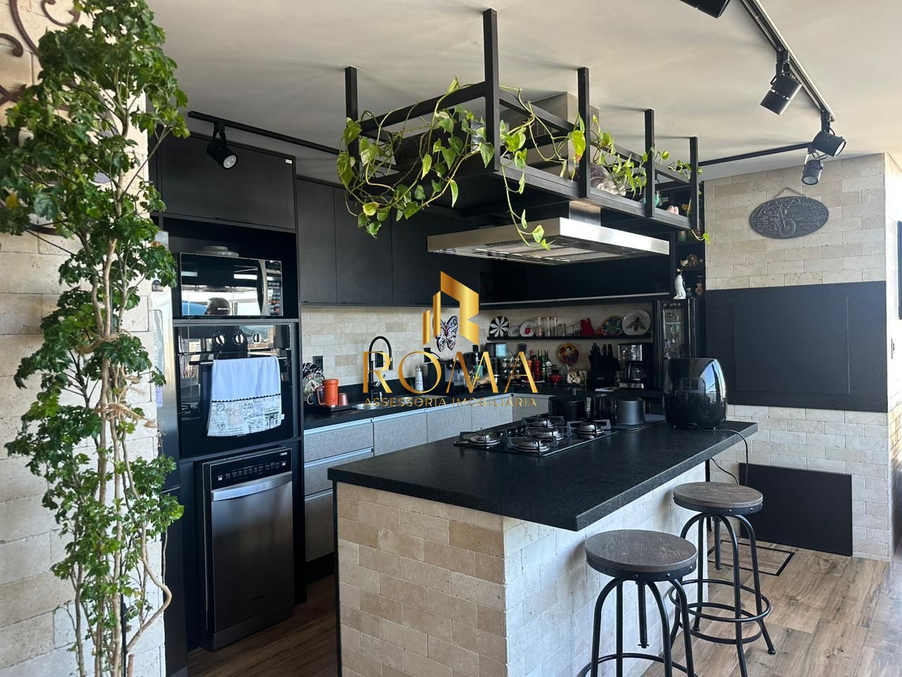 Cobertura, 3 quartos, 210 m² - Foto 4