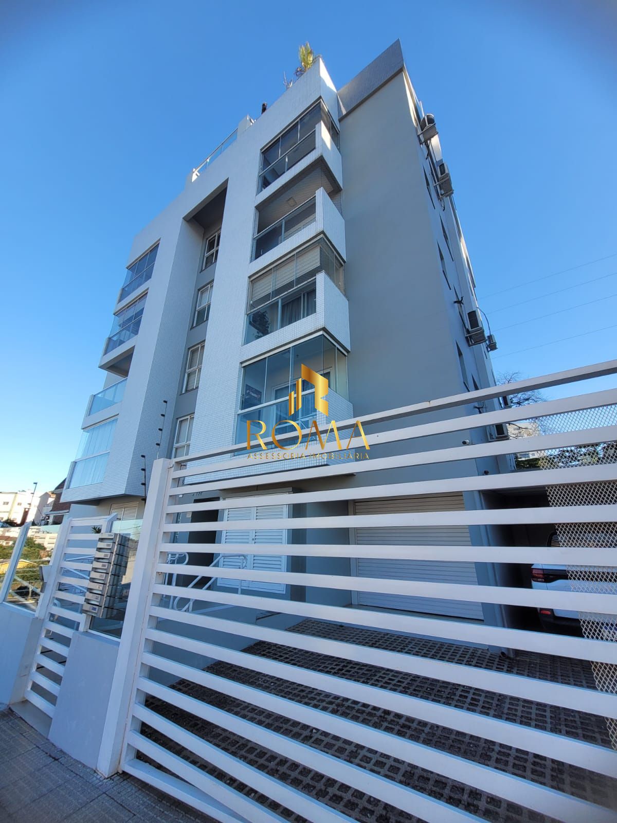 Apartamento, 3 quartos, 178 m² - Foto 1