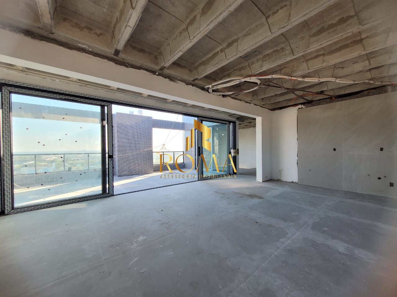 Cobertura, 4 quartos, 284 m² - Foto 2