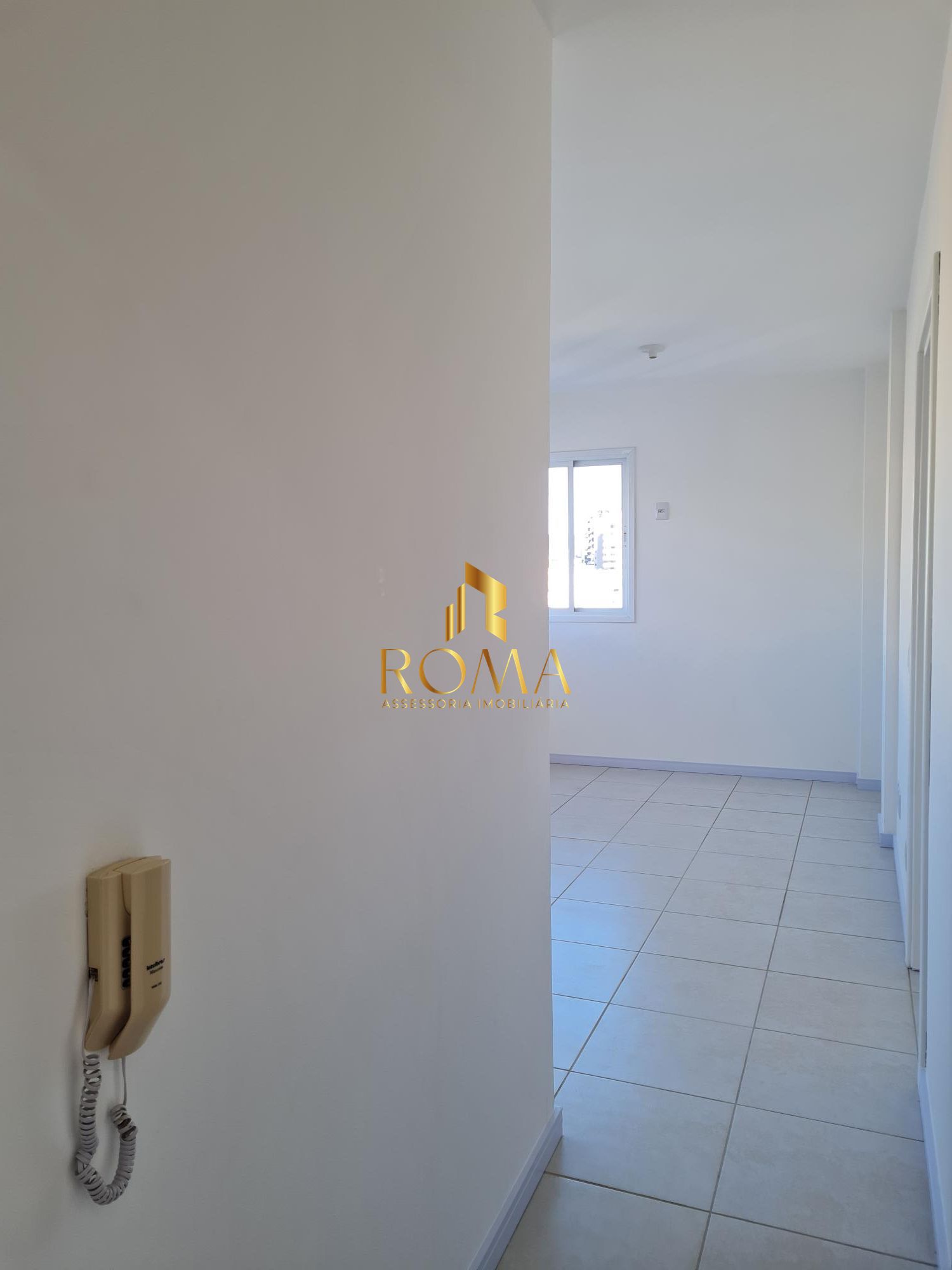 Apartamento, 1 quarto, 33 m² - Foto 2