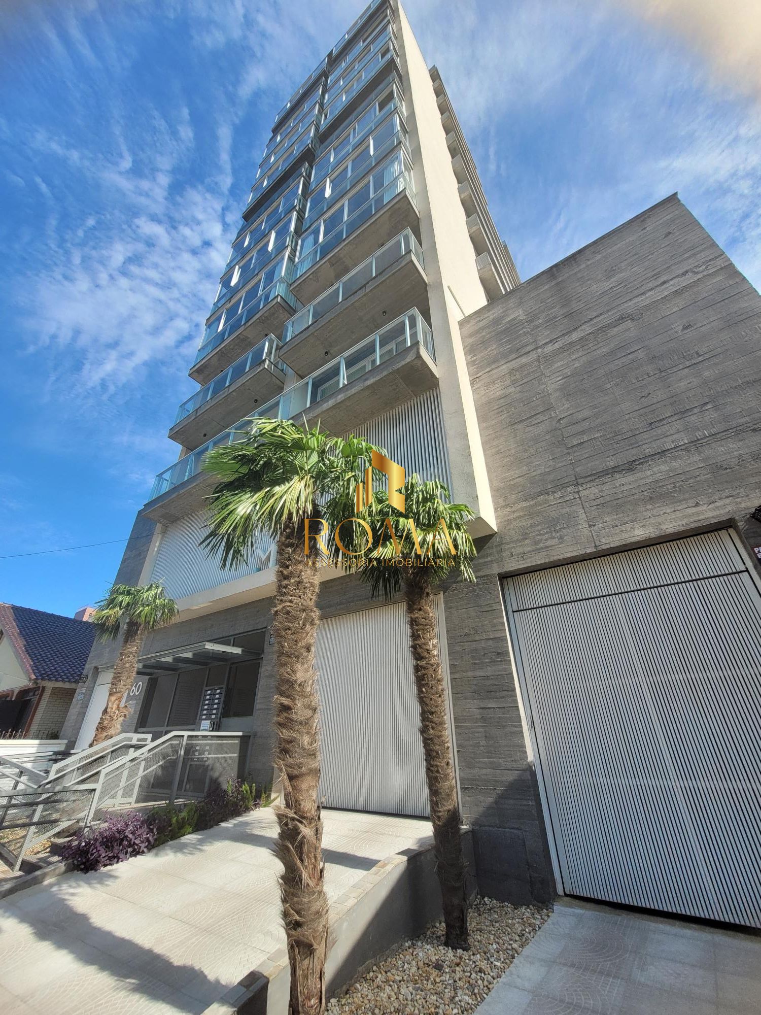 Apartamento, 3 quartos, 140 m² - Foto 1