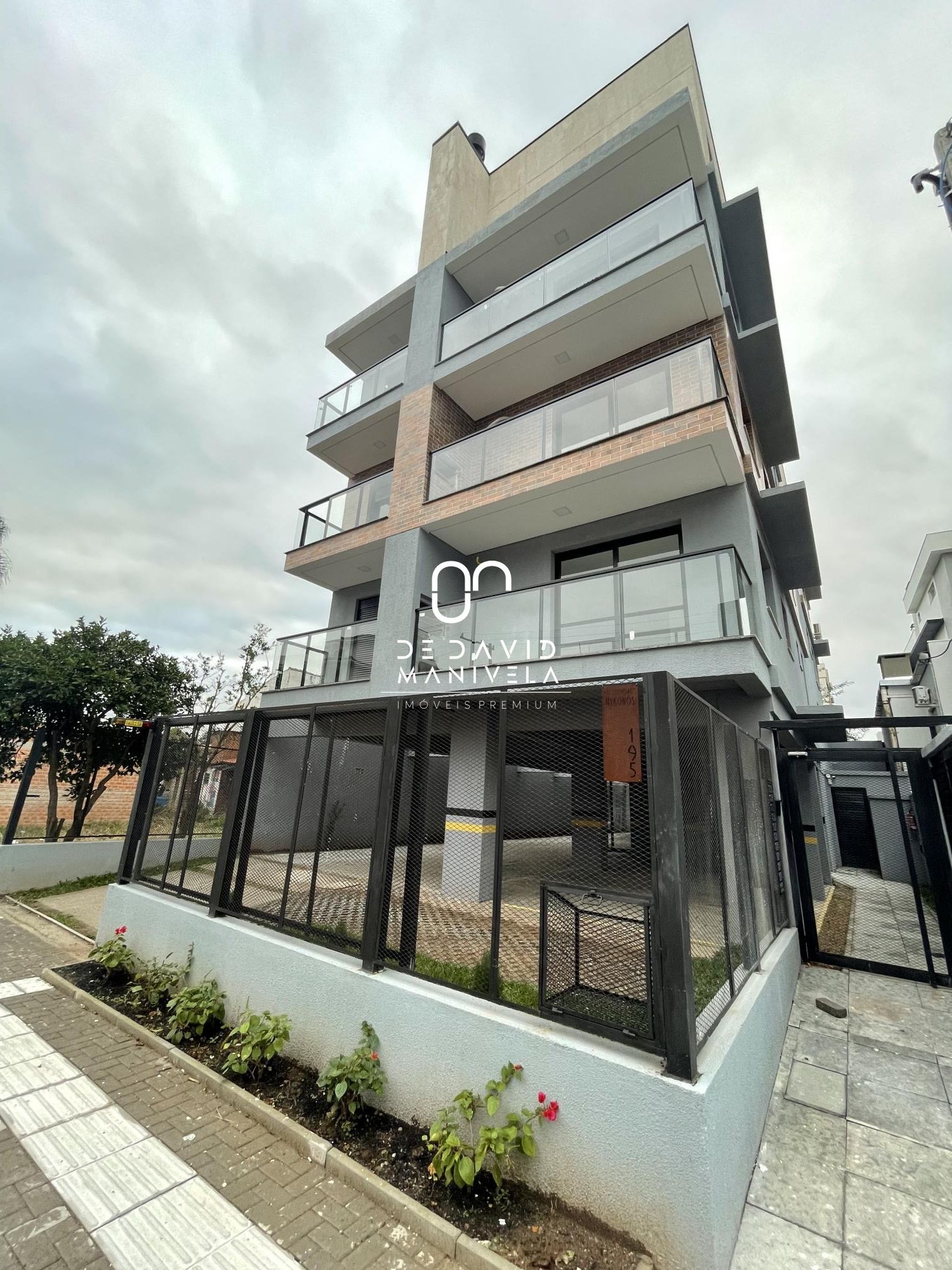 Apartamento  venda  no Camobi - Santa Maria, RS. Imveis