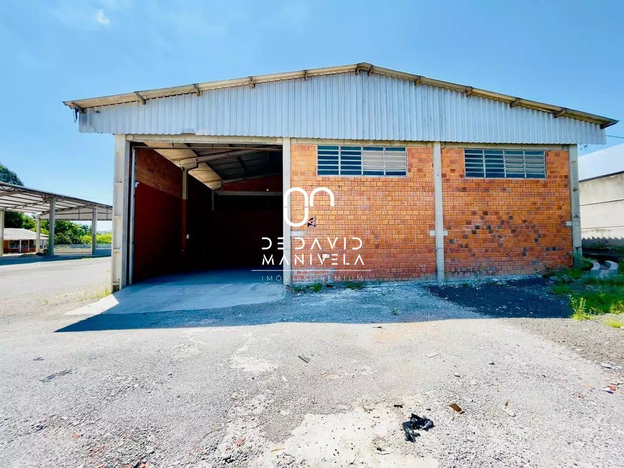 Pavilhão para locação na hélvio basso