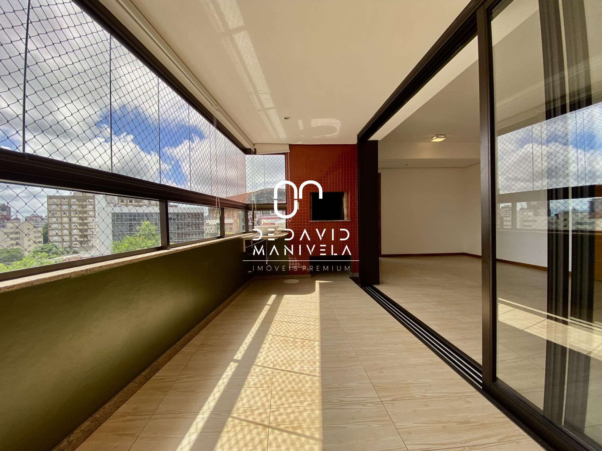 Apartamento com 3 Dormitórios para alugar, 155 m² por R$ 3.300,00 Apartamento com 3 Dormitórios para alugar, 155 m² por R$ 3.300,00