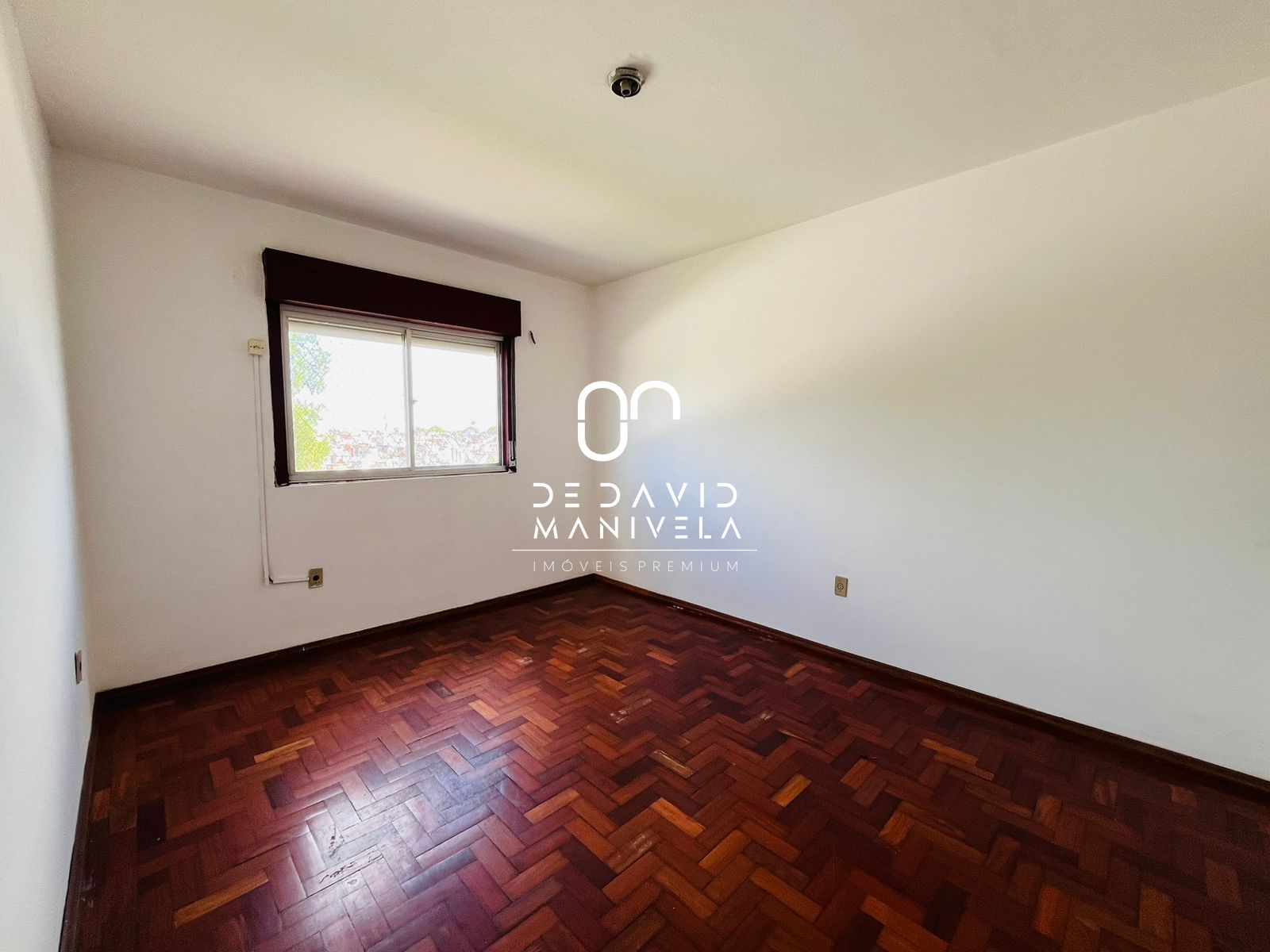 Apartamento com 2 Dormitórios para alugar, 116 m² por R$ 1.100,00 Apartamento com 2 Dormitórios para alugar, 116 m² por R$ 1.100,00