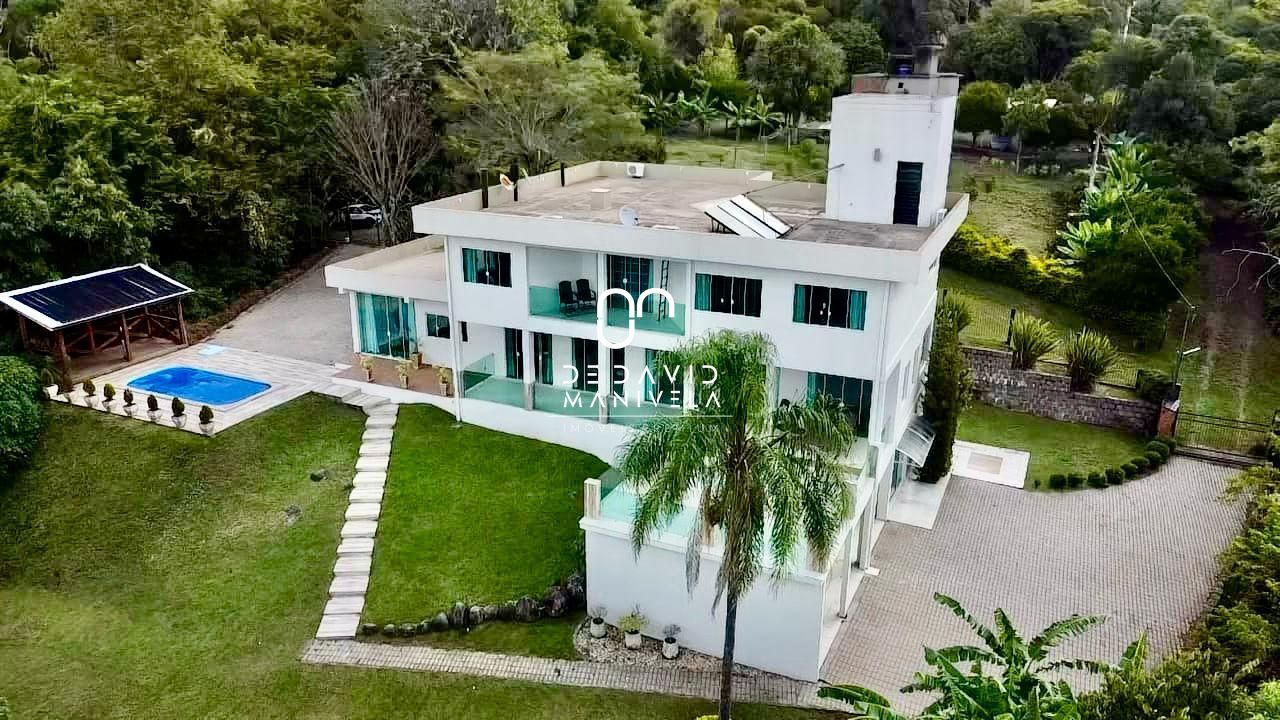 Casa à venda  no Parque Serrano I - Itaara, RS. Imóveis