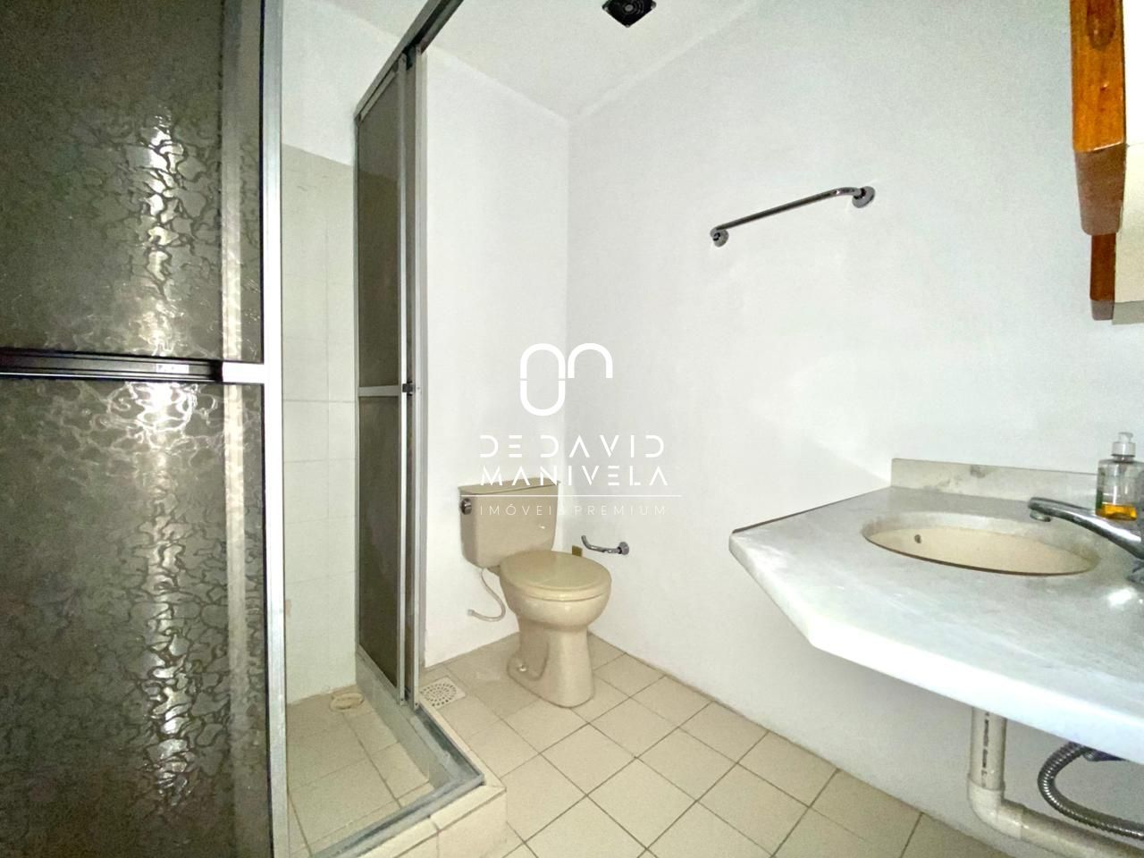 Apartamento com 2 Dormitórios para alugar, 88 m² por R$ 1.450,00 Apartamento com 2 Dormitórios para alugar, 88 m² por R$ 1.450,00