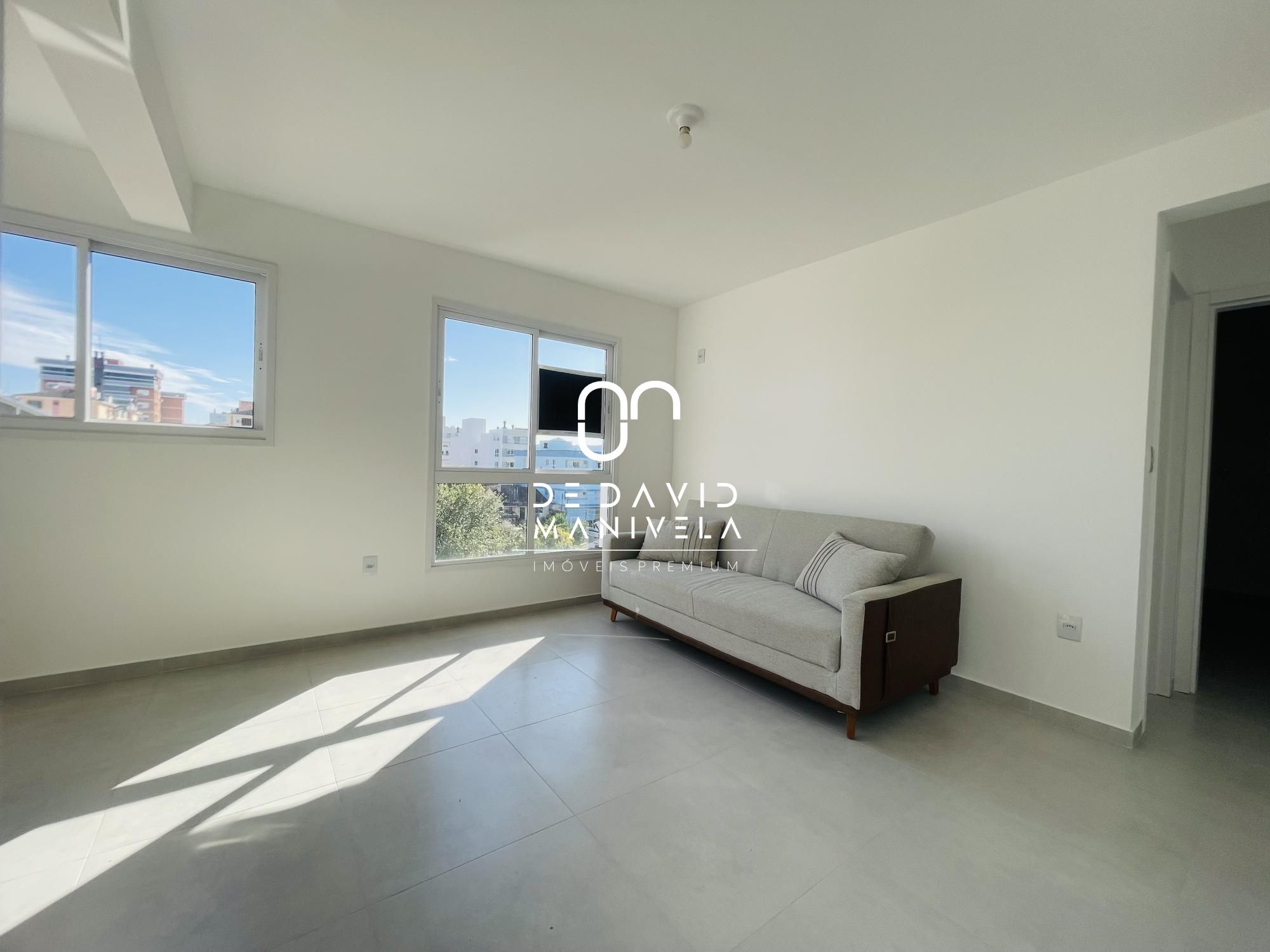 Apartamento semimobiliado para locação em Camobi