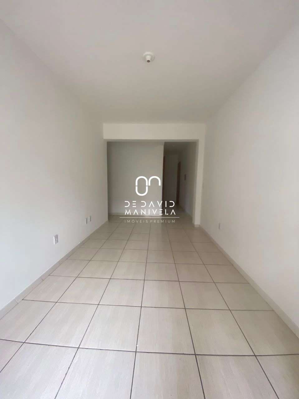 Apartamento com 1 dormitório, e 1 vaga de garagem