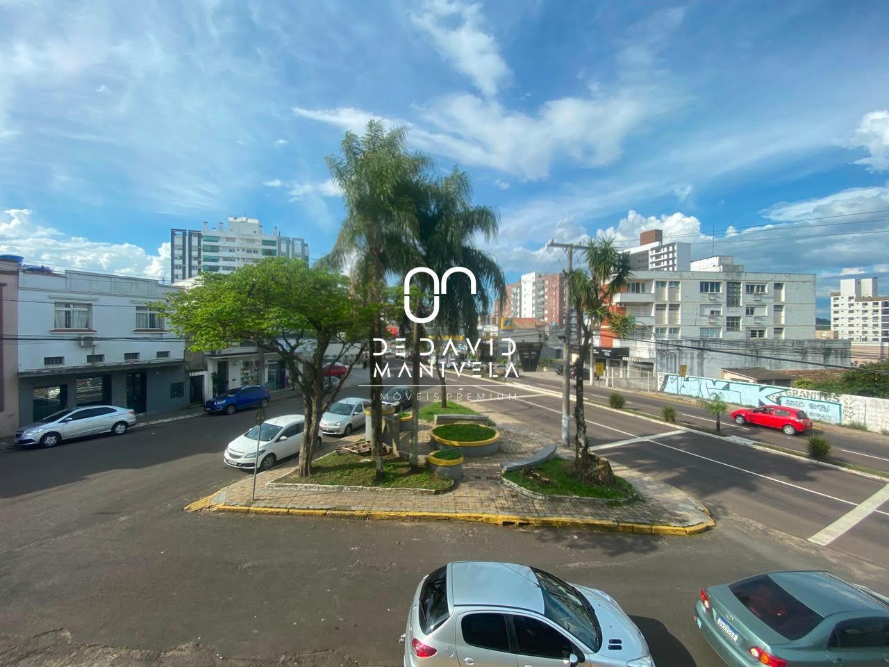 Loja comercial no bairro centro com fácil acesso e visibilid