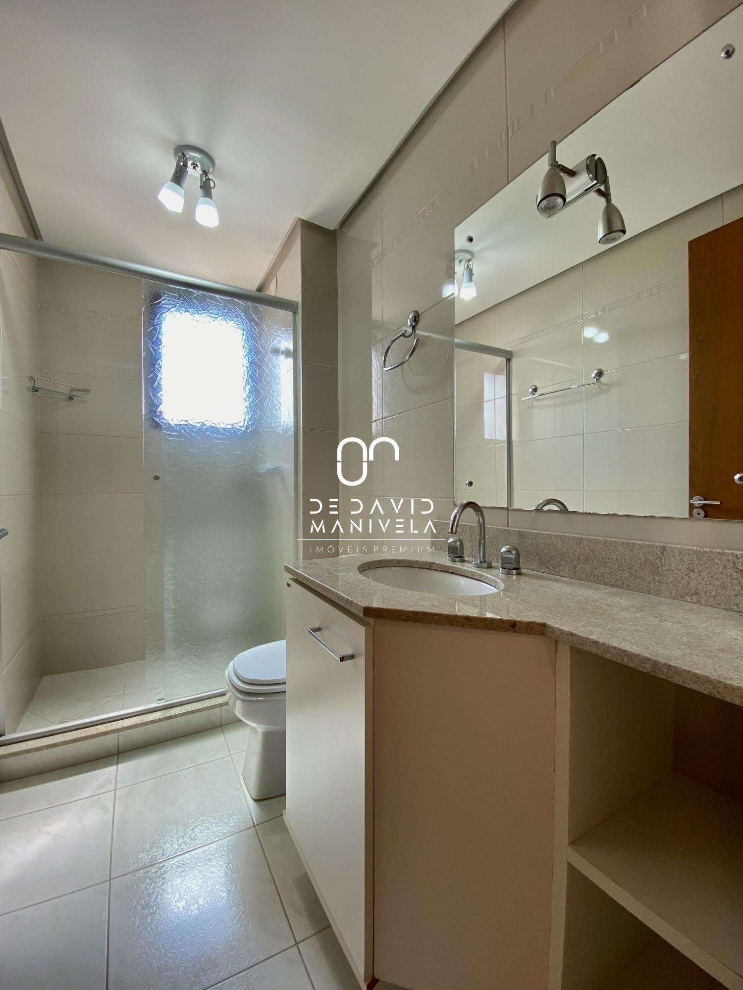 Apartamento com 3 Dormitórios para alugar, 155 m² por R$ 3.300,00 Apartamento com 3 Dormitórios para alugar, 155 m² por R$ 3.300,00