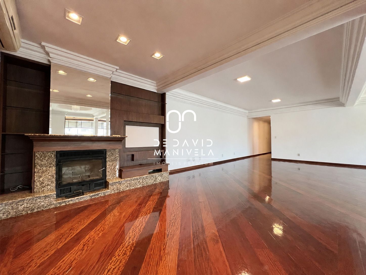 Apartamento de luxo para alugar na Avenida Nossa Senhora Medianeira