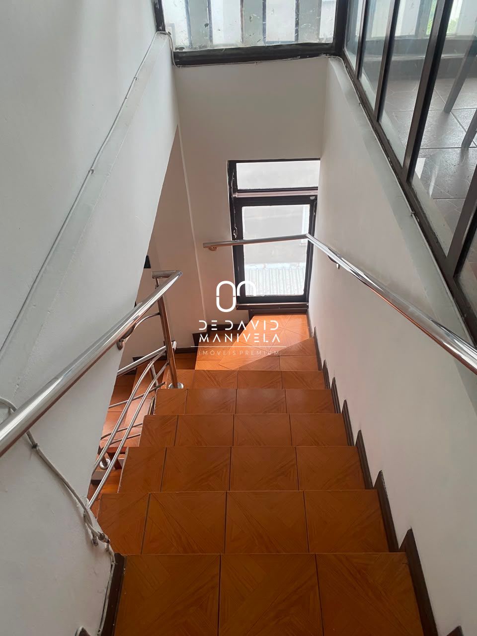 Apartamento com 3 dormitórios 1 vaga de garagem no bairro bo