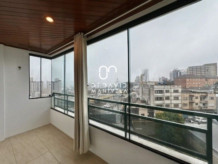 Apartamento semi mobiliado