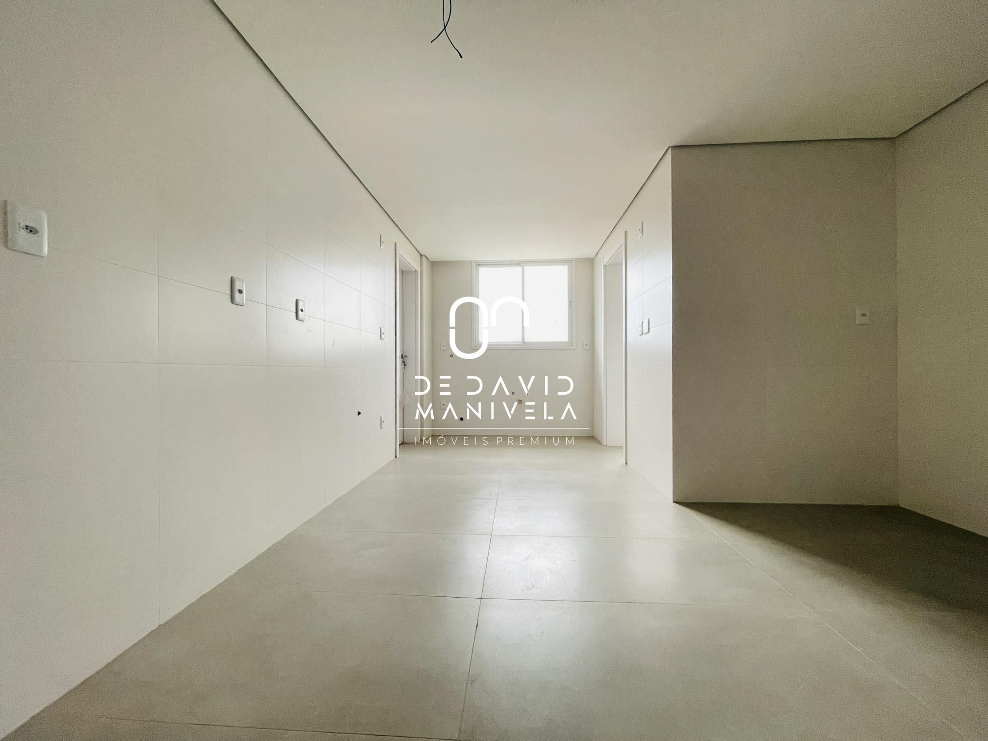 Apartamento 03 dormitórios com suíte, próximo ao centro.