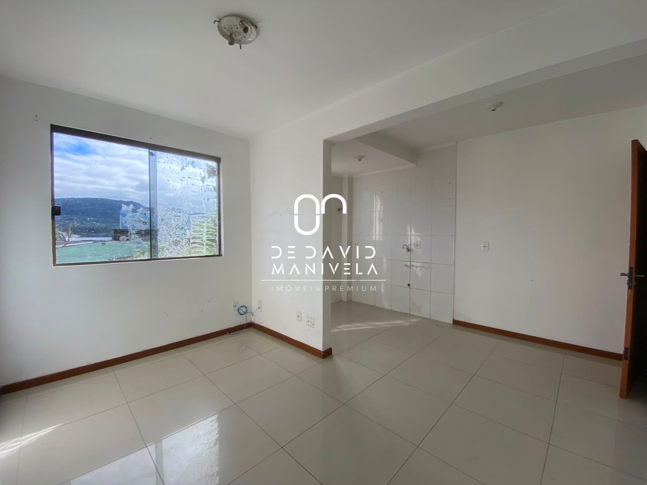 Apartamento com 1 dormitório, 1 suíte, no bairro nossa senho