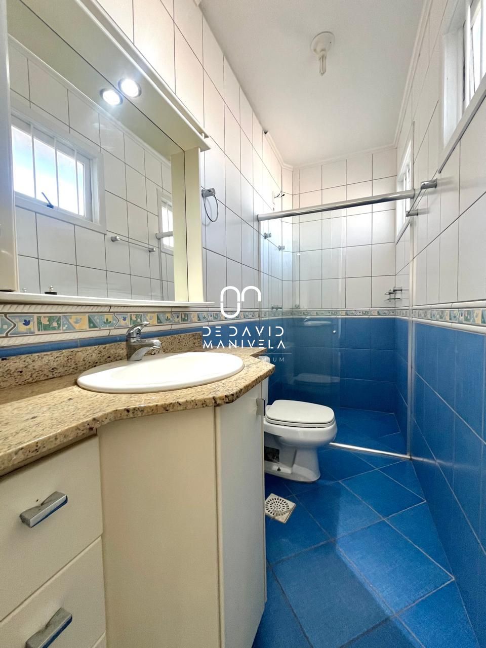 Casa com 3 Dormitórios para alugar, 160 m² por R$ 4.000,00 Casa com 3 Dormitórios para alugar, 160 m² por R$ 4.000,00