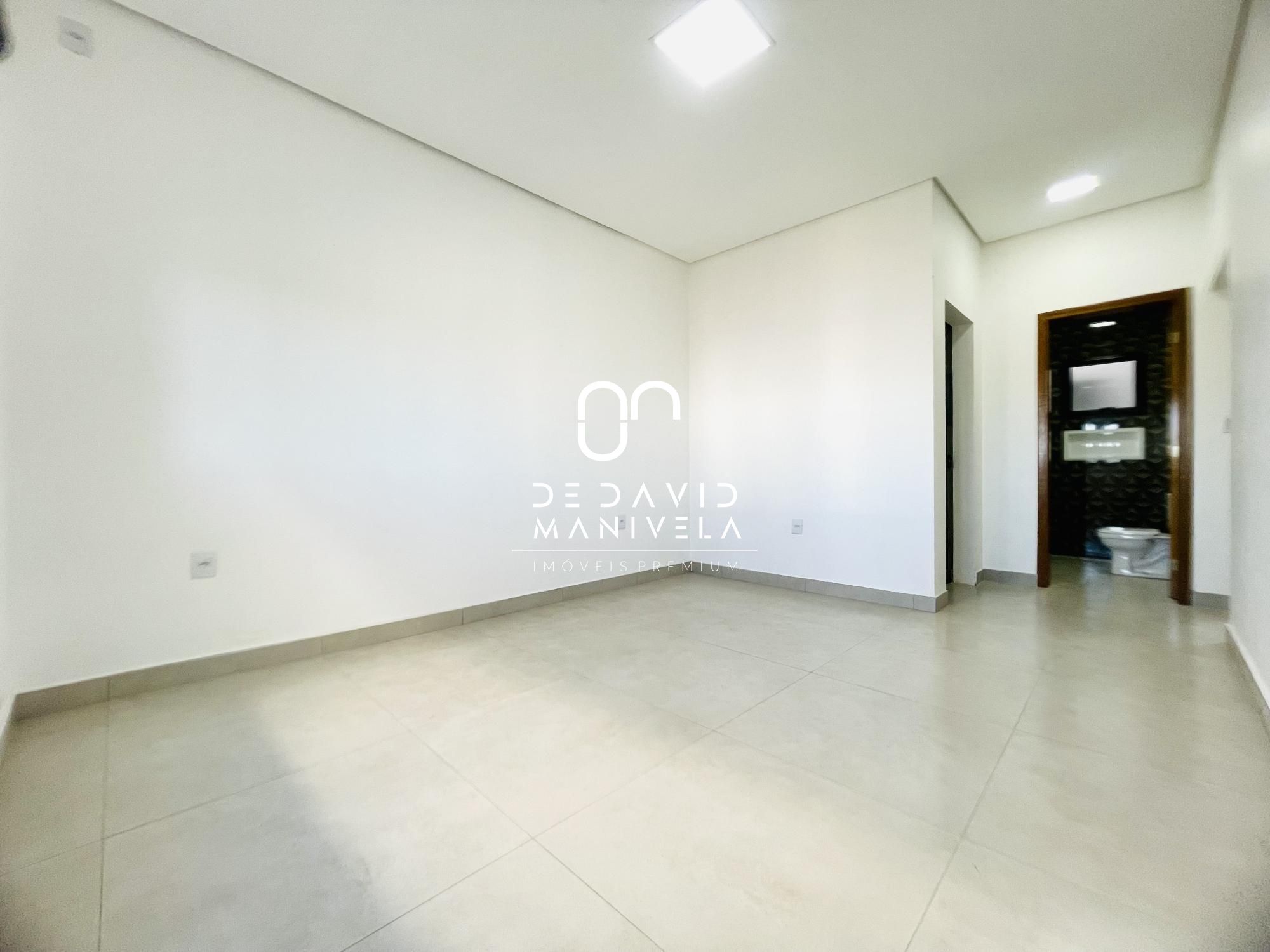 Casa Residencial de 3 dorm. com Piscina e Churrasqueira no Res. Alberto Schons,