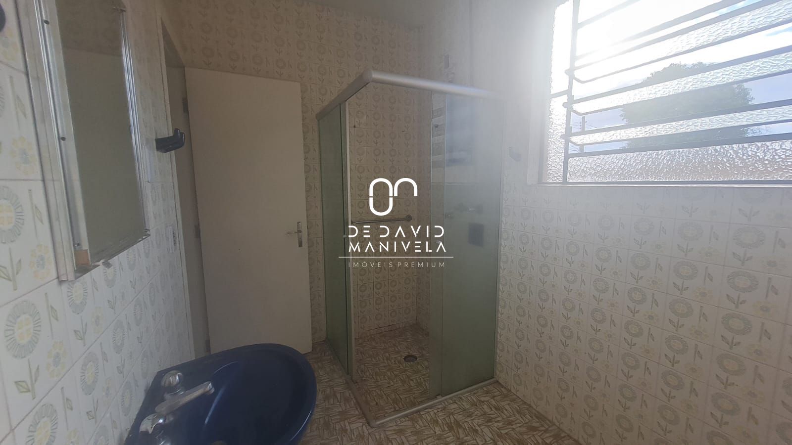 Casa com 3 Dormitórios para alugar, 170 m² por R$ 2.900,00 Casa com 3 Dormitórios para alugar, 170 m² por R$ 2.900,00