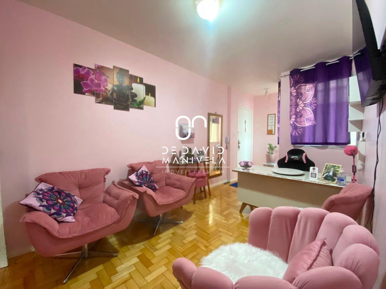 Apartamento com 4 dormitórios no bairro centro