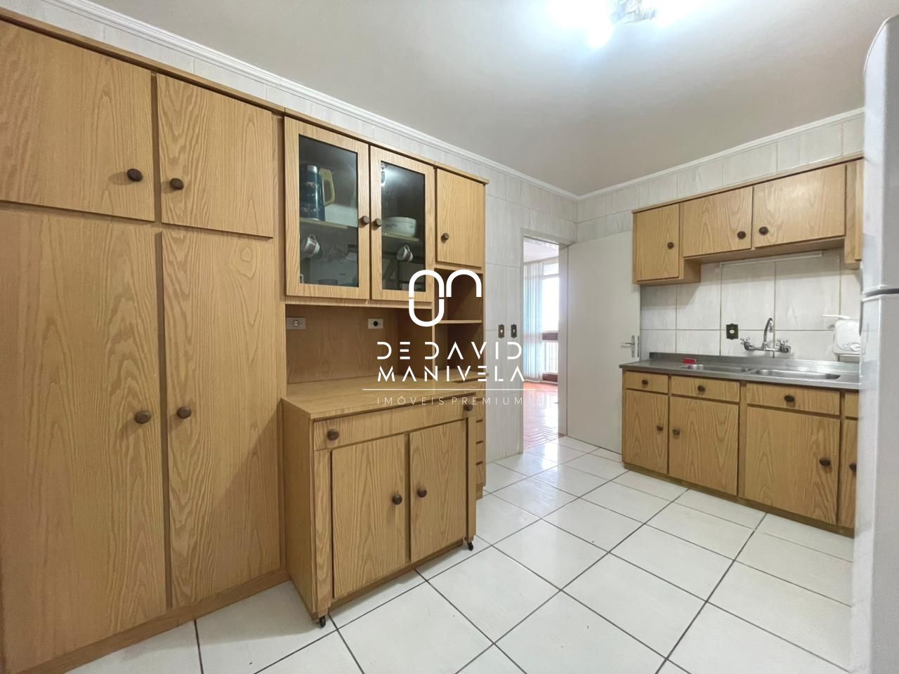 Apartamento a venda na av. Medianeira, com 4 dormitórios, se