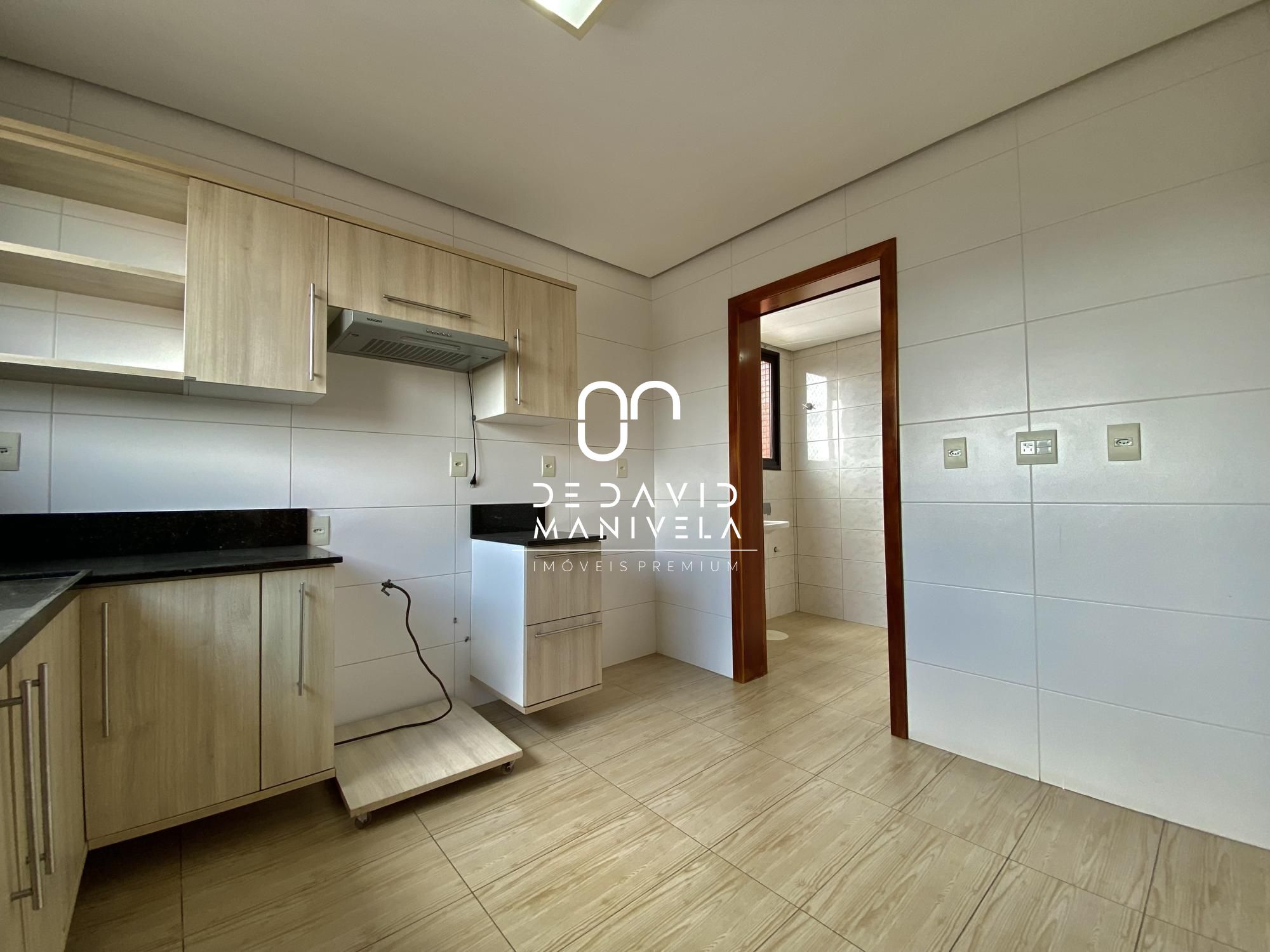 Apartamento com 3 Dormitórios para alugar, 155 m² por R$ 3.300,00 Apartamento com 3 Dormitórios para alugar, 155 m² por R$ 3.300,00