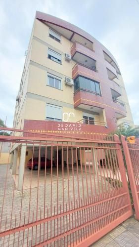 Apartamento de dois dormitórios com 1 suíte em camobi próxim