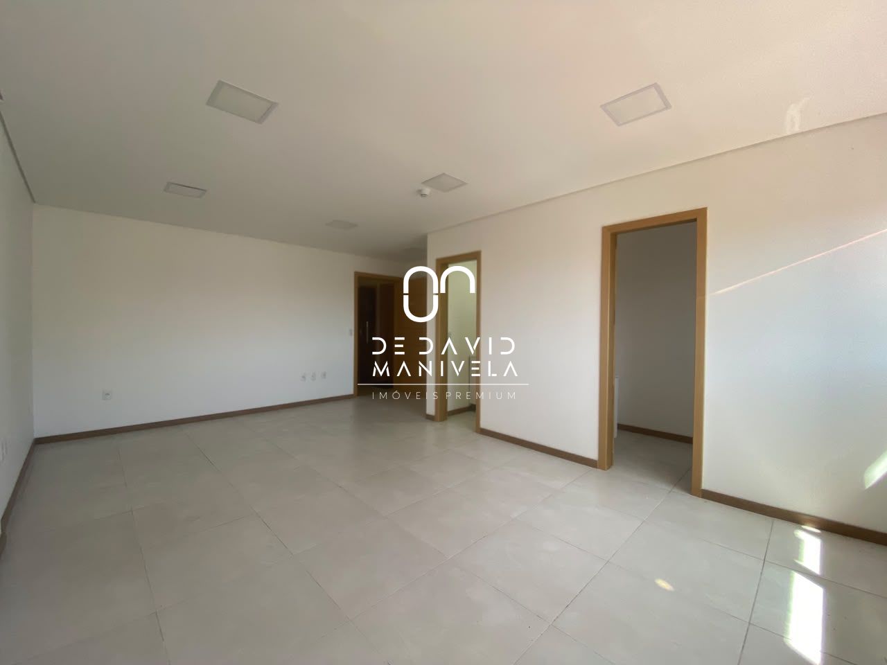 Sala comercial disponível pra locação Com uma localização privilegiada