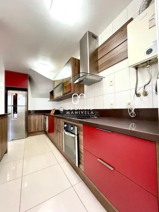 Linda casa de condomínio para locação em são josé, santa mar