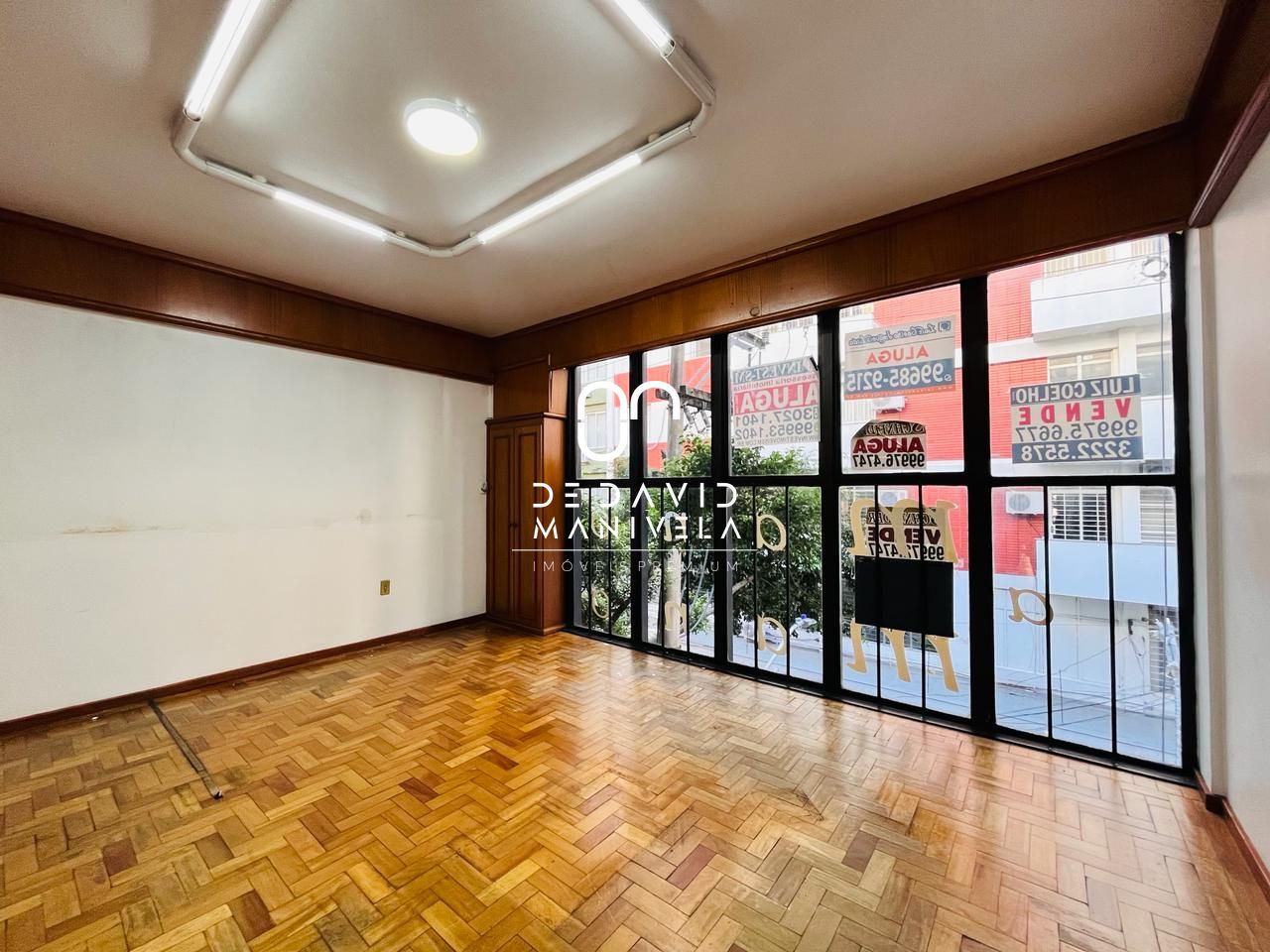 Sala comercial no coração de santa maria