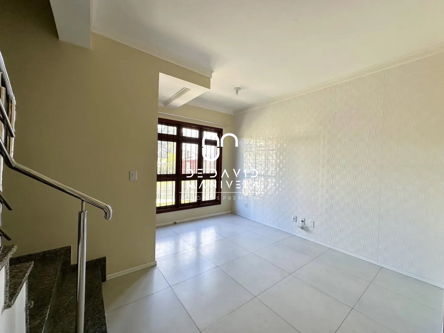 Casa com 3 Dormitórios para alugar, 110 m² por R$ 2.900,00 Casa com 3 Dormitórios para alugar, 110 m² por R$ 2.900,00