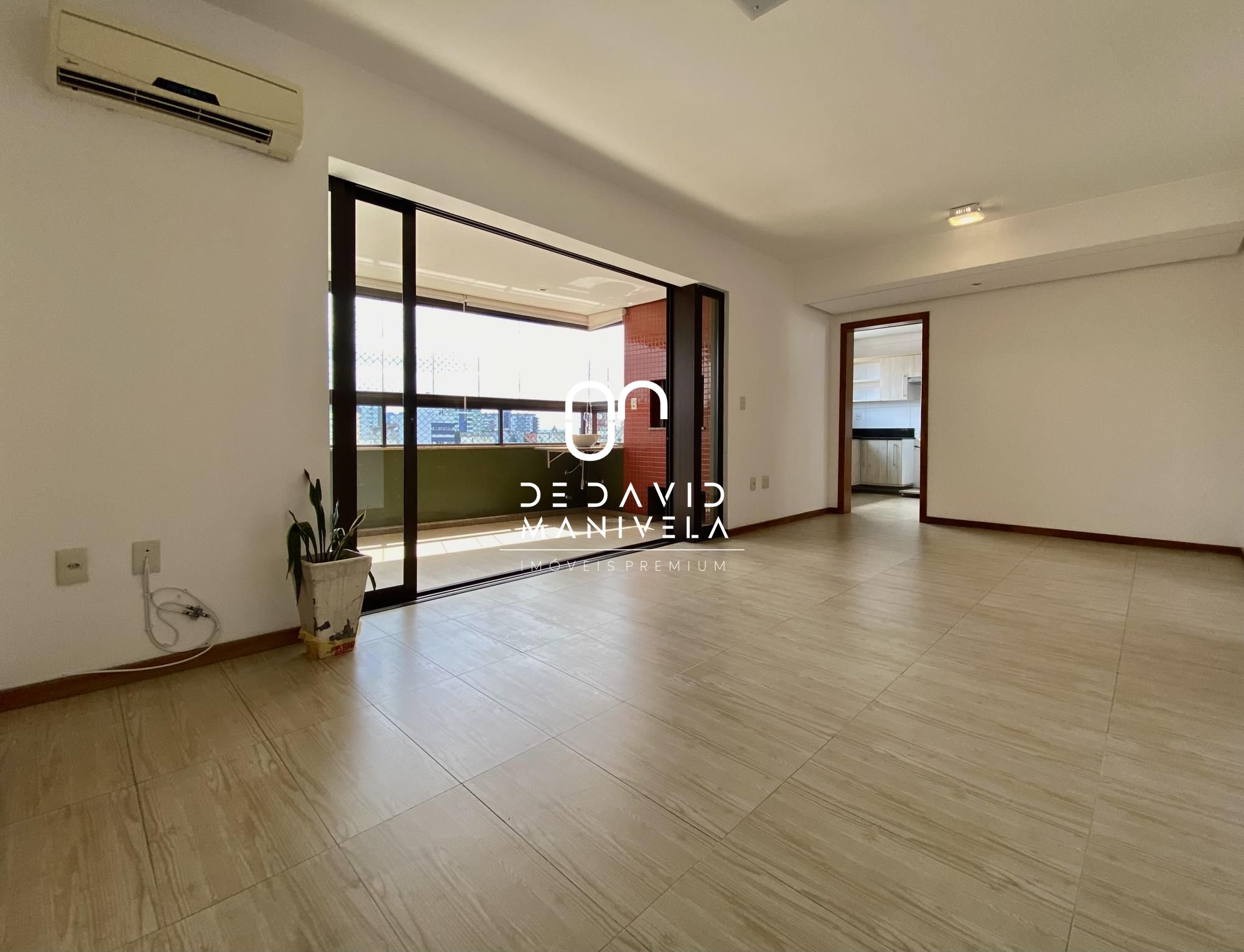 Apartamento com 3 Dormitórios para alugar, 155 m² por R$ 3.300,00 Apartamento com 3 Dormitórios para alugar, 155 m² por R$ 3.300,00