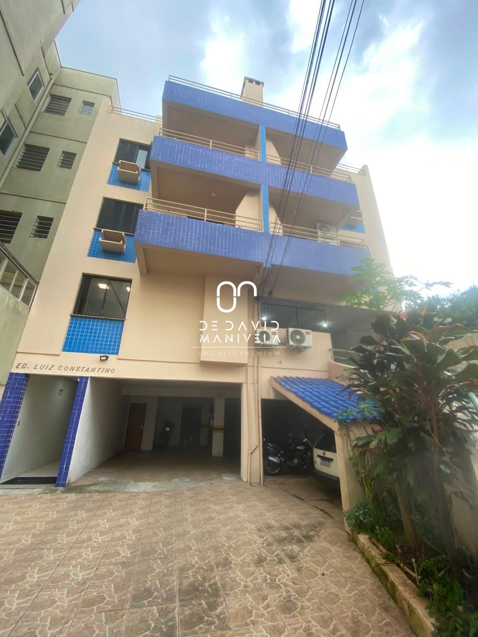 Apartamento Com 1 Dormitório, e 1 vaga de garagem