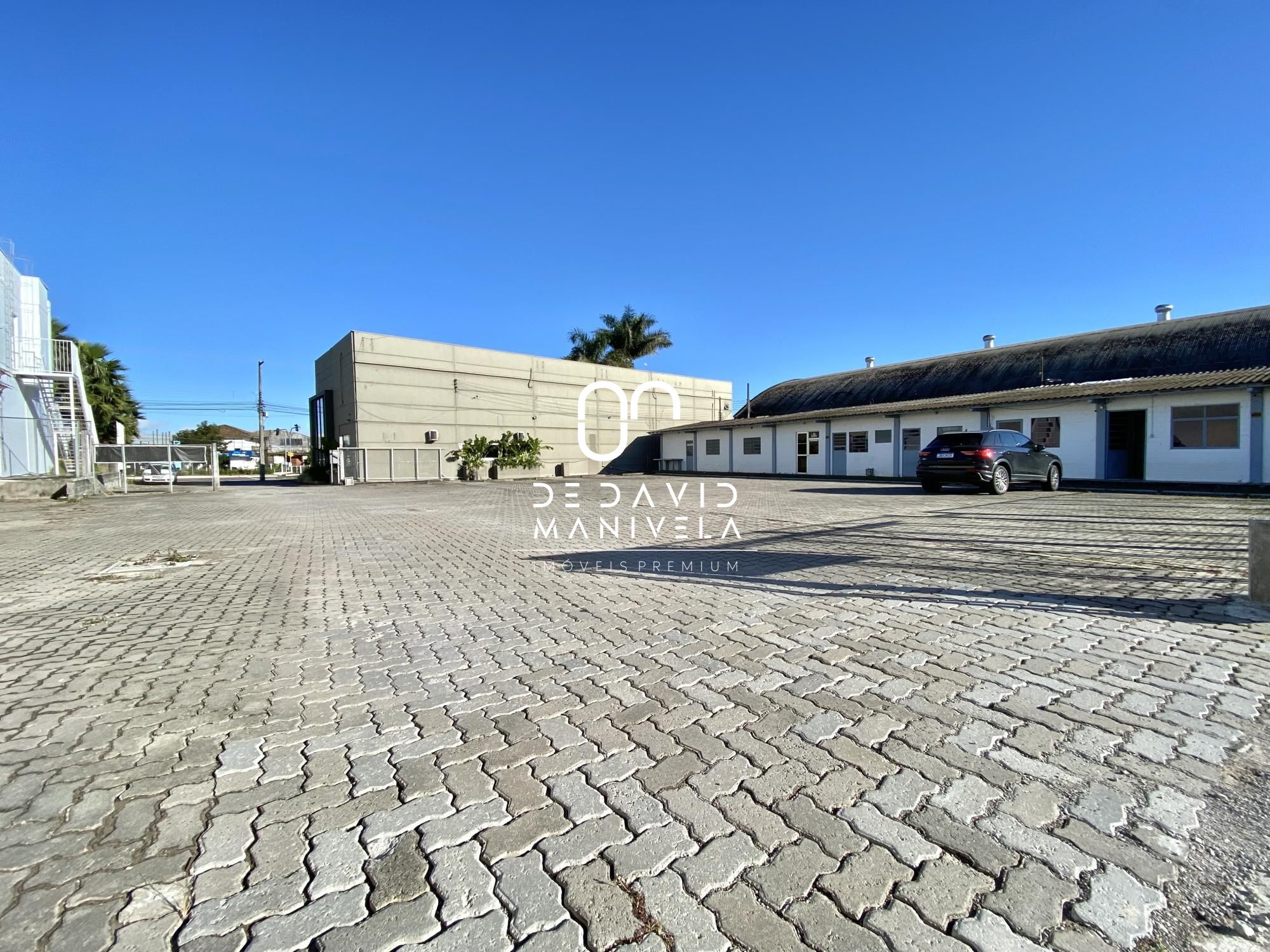 Pavilhão para locação na hélvio basso