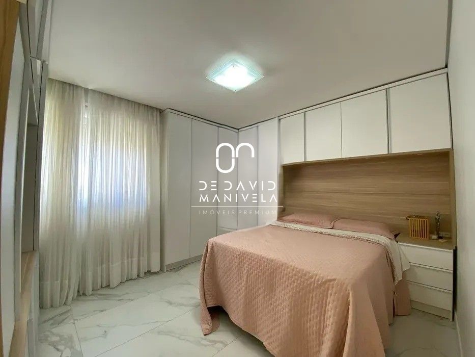 Apartamento com 2 Dormitórios à venda, 68 m² por R$ 650.000,00 Apartamento com 2 Dormitórios à venda, 68 m² por R$ 650.000,00